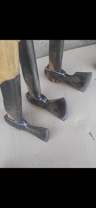 topoare din foaie de arc