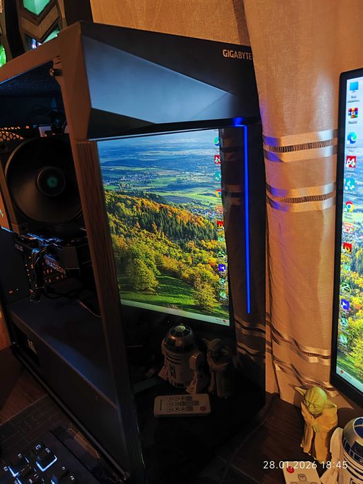 Геймърски Ryzen 7 7800X3D,RX 7600 8GB,RAM 16GB DDR5 6000,SSD 1TB NVME