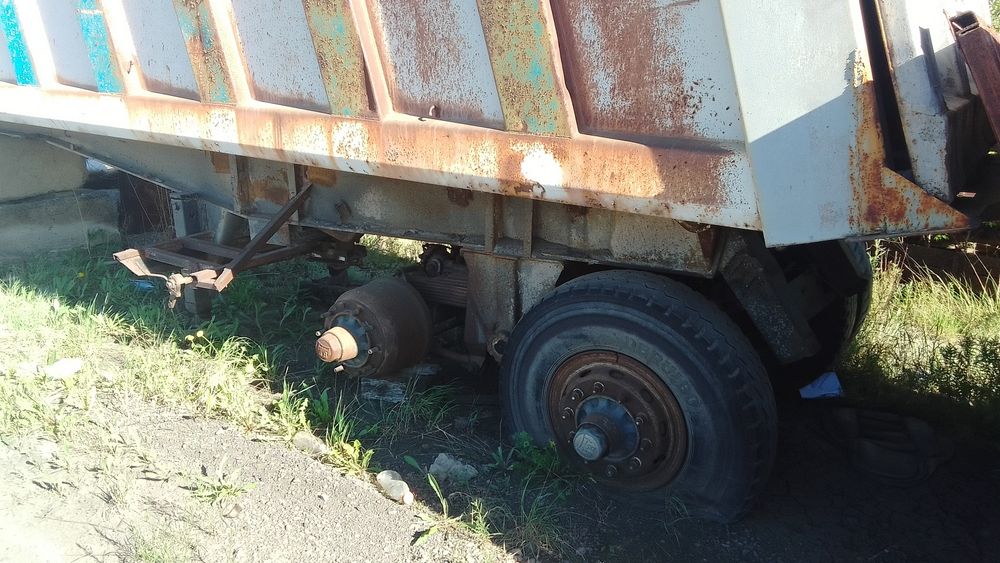 Полуприцеп не на ходу