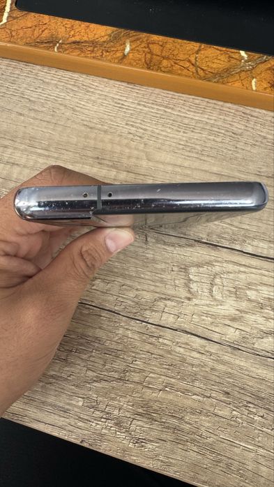 Samsung s21 (корей нұсқасы)