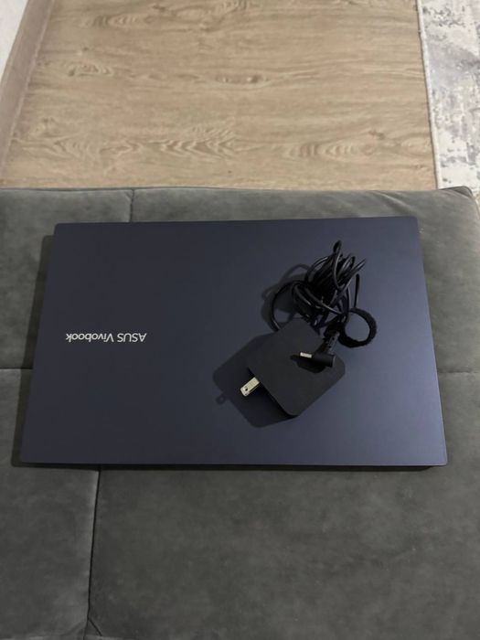 Asus Vivobook Ноутбук б/у