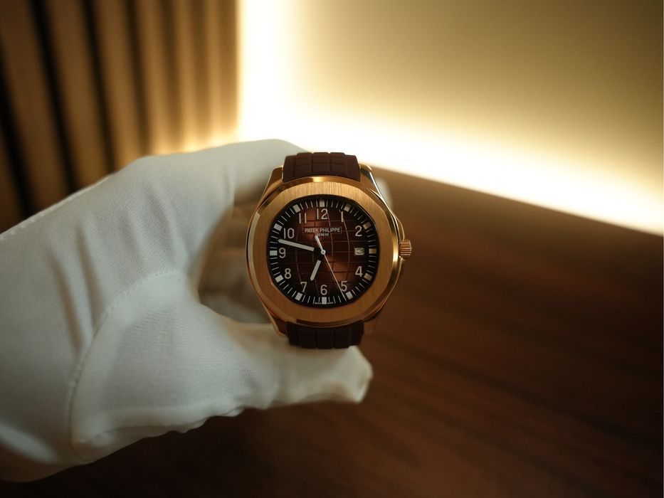 ЧИСТО НОВ patek philippe aquanaut