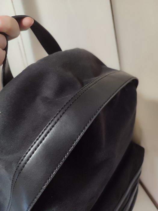 Tommy Hilfiger-НОВА Раница с естествена кожа