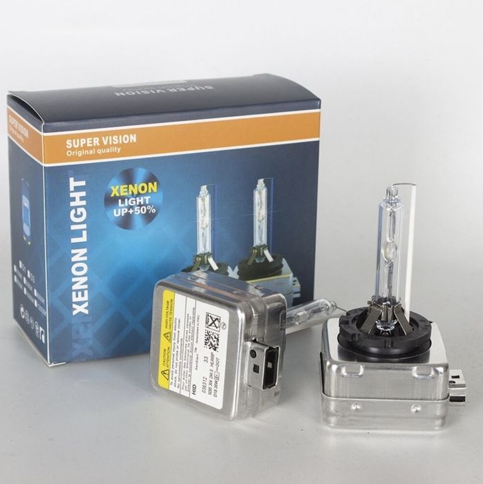 Комплект 2 бр. Крушки за автомобил Xenon 35W D1S 6000К