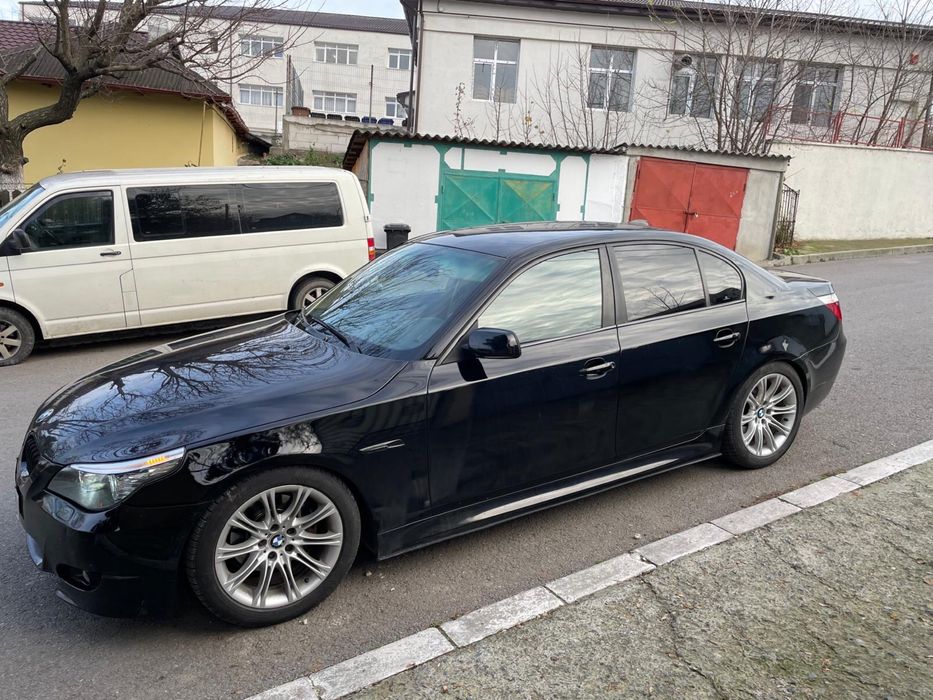 BMW Seria 5 2.0d 2009