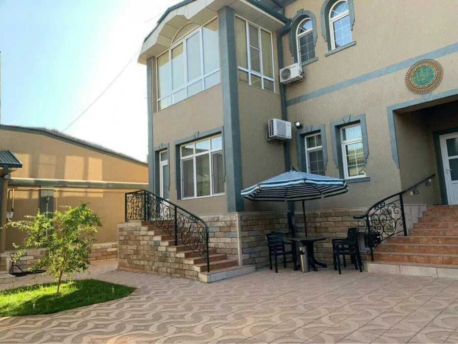 Сдаю Евродом 4-соток на Шахристанском / id8857 /