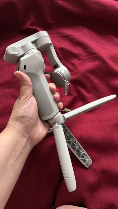 Продам стэдикам DJİ osmo 4
