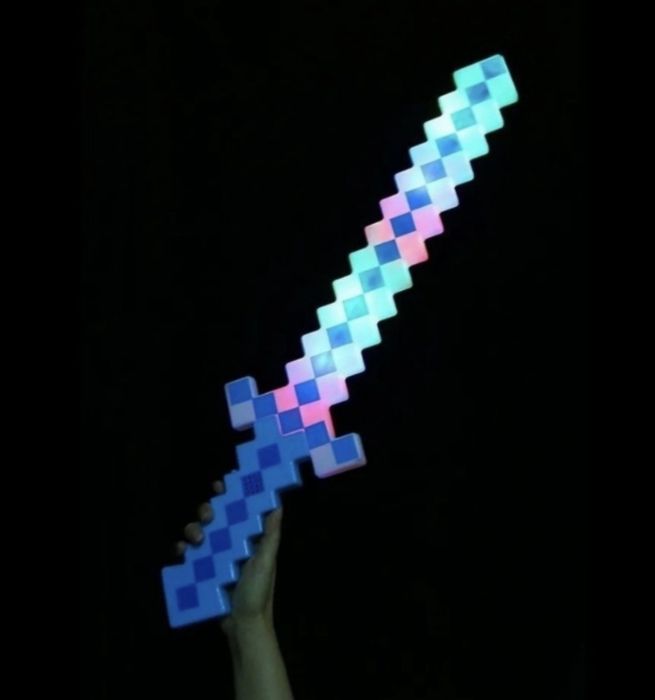 Продам меч светится