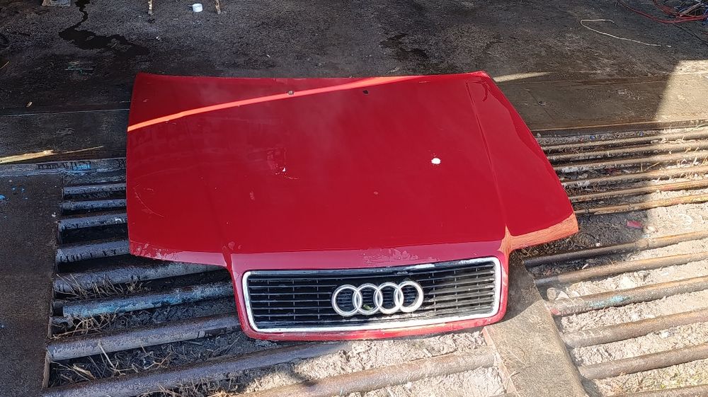 Продам капот audi c4 100