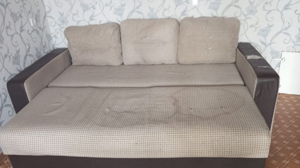 Продам диван за 10.000