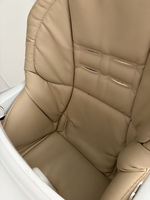 Детский стульчик для кормление Peg Perego
