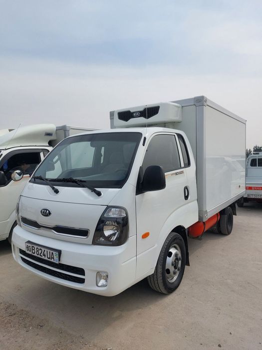 Kia bongo Sotiladi !!!