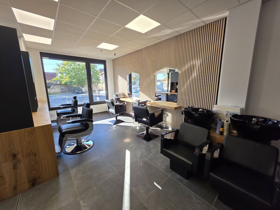 FRIZERIE/COAFURĂ - pun la dispoziție posturi de FRIZERIE și COAFURĂ