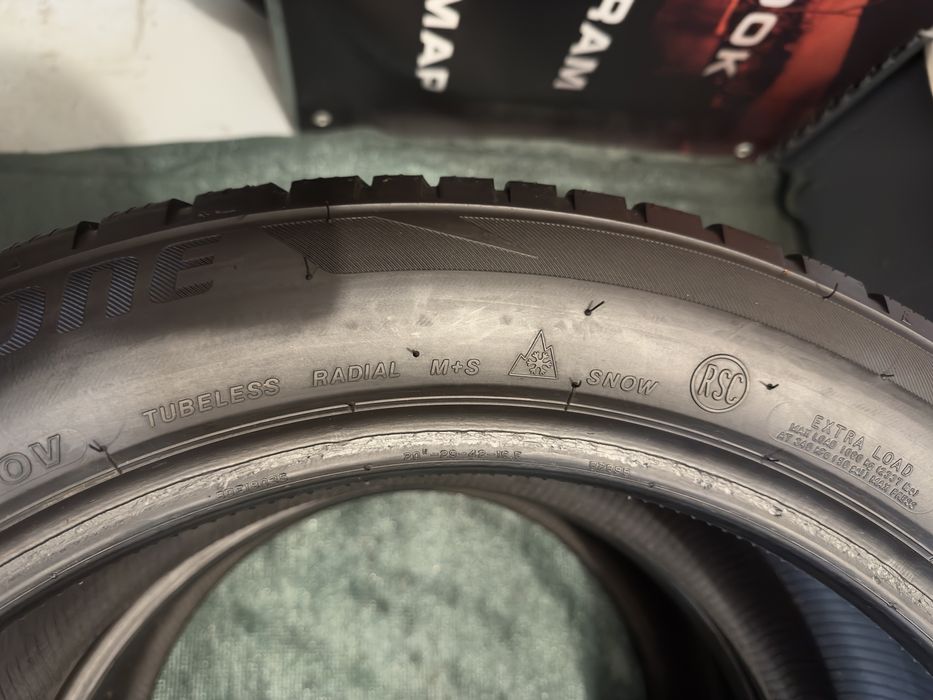 275/45 R20 110V XL RSC - Bridgestone LM01KZ M+S Oferta