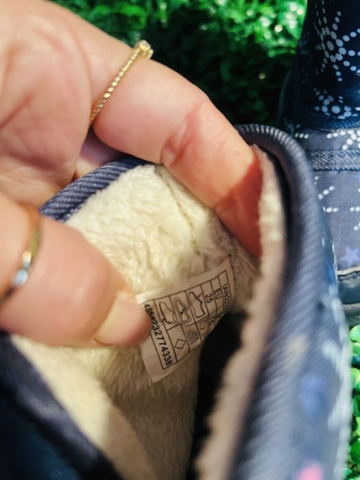 Ghete /cizme zapada impermeabile imblanite  copii, marime 25