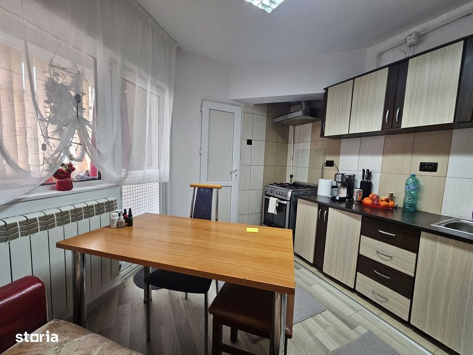 Apartament cu 2 camere, str. Fabricii, et.1