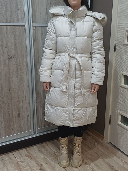 Зимно дълго яке.