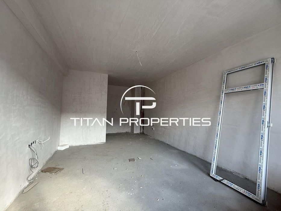 Продава се Двустаен апартамент в Пловдив, Христо Смирненски - 64 кв.м за 1189 €/кв.м - Снимка #1