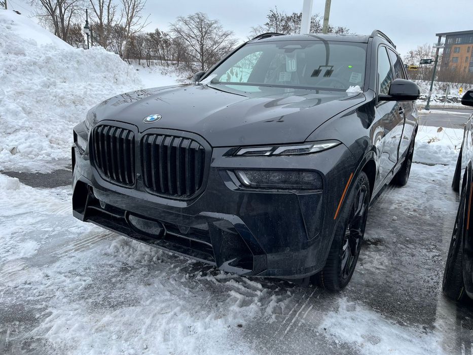 BMW X7 m sport 2026 yil amerika davlatida ishlab chiqarilgan zakazga d