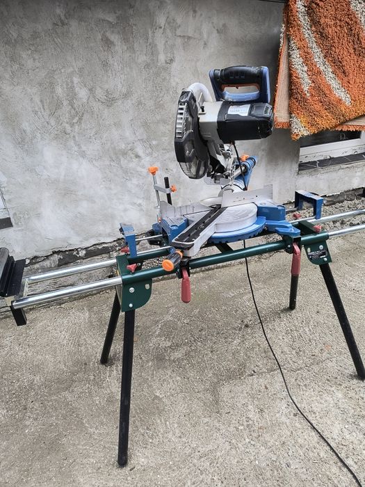 Se vinde unul din cele două fierăstraie circulare