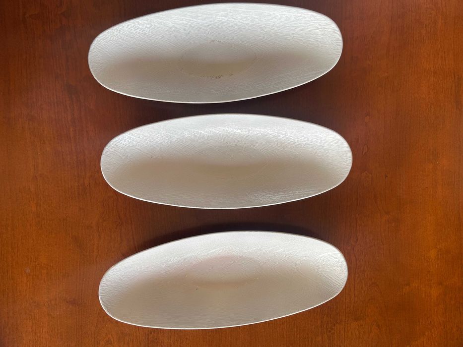 Украса за сватба арка с червени рози, стойка, статив, свещници, плата