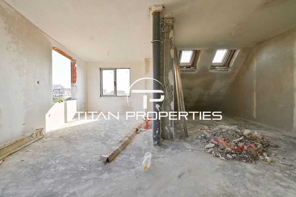 Тристаен , за продажба ,ж.к. Банишора