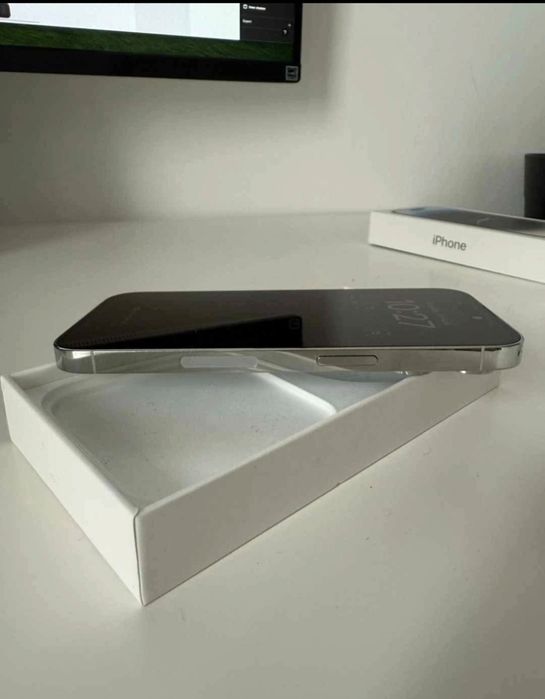 iPhone 14 pro impecabil