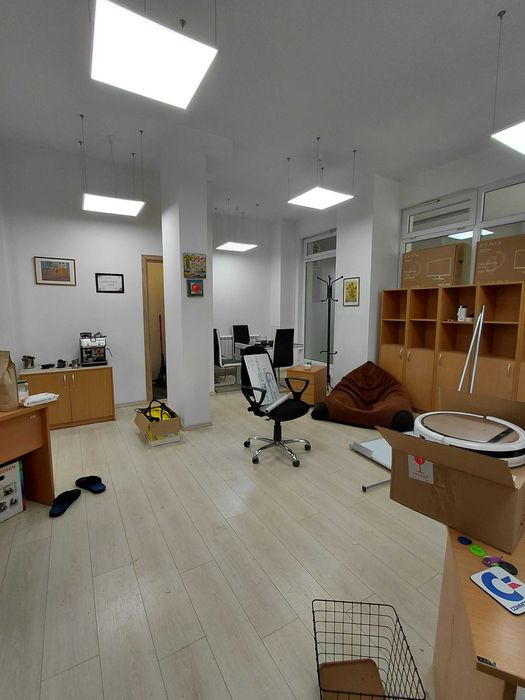 Офис в Судентски град