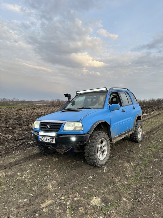 Suzuki Grand Vitara 2.5 V6 2002