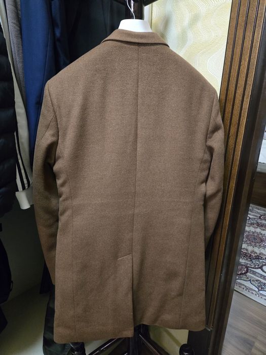 Palto qishgi yengi razmer 52