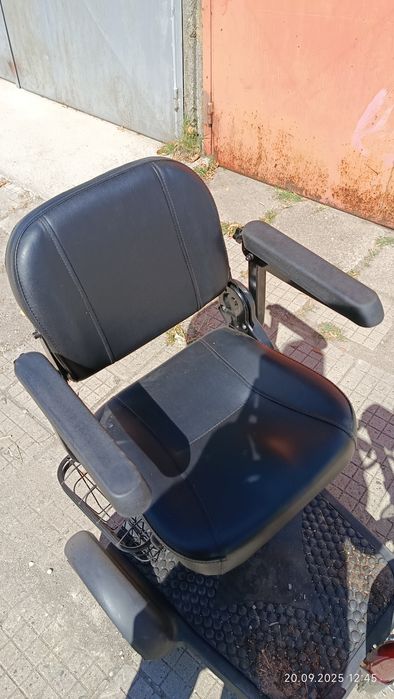 Електрическа триколка Bullmax H1 Lux