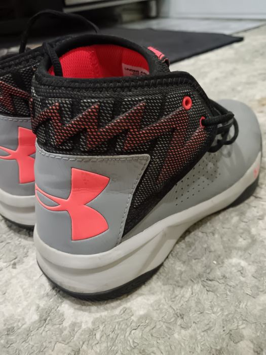 Under armor ботинка