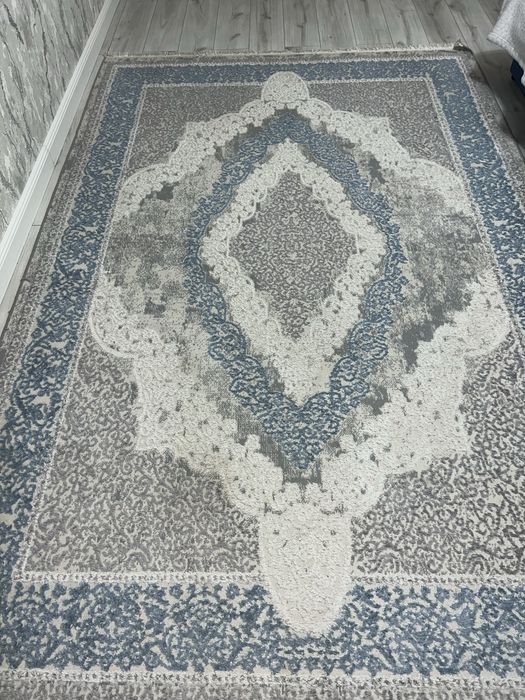 Ковер в березовом оттенке