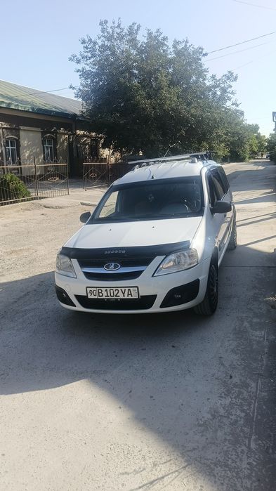 Лада ларгус сотилади