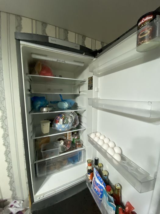 Продаю холодильник