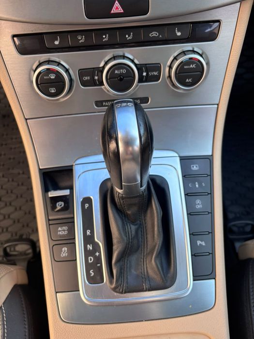Volkswagen Passat CC