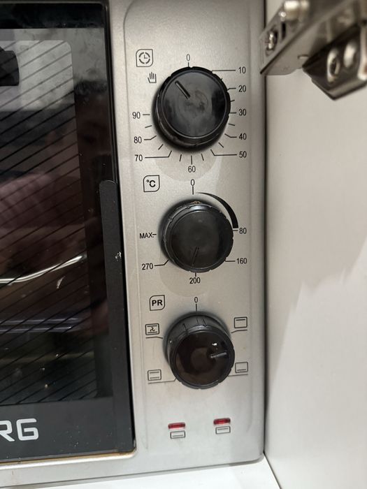 Продам печь духовка