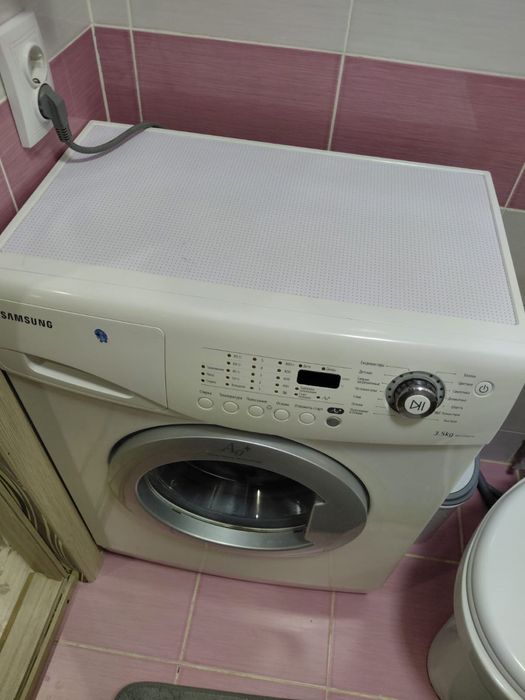 Продам стиральную машину