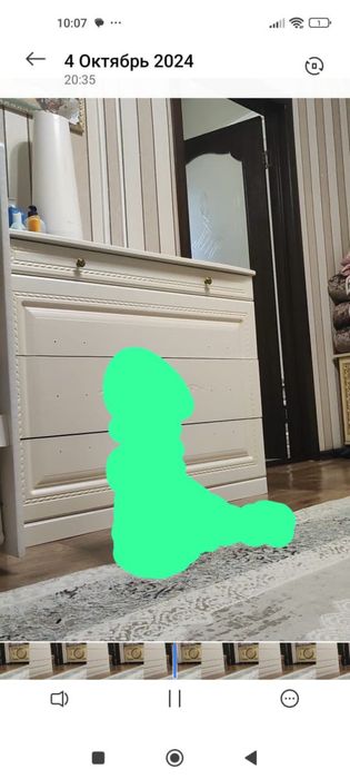 Продам шкаф пяти дверний+комод, зеркало, две тумбочки