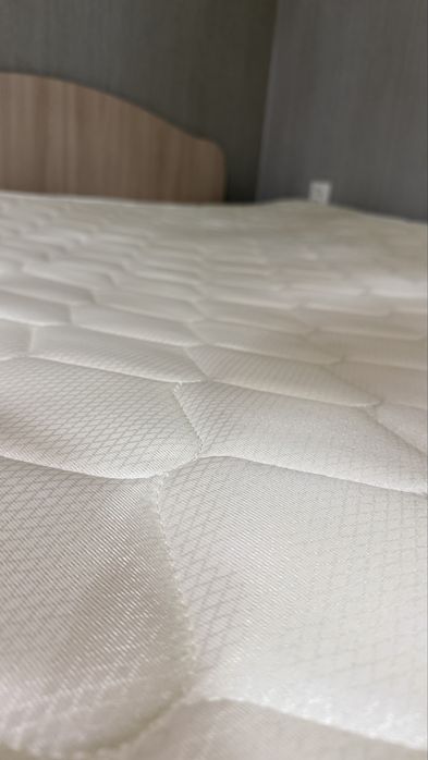 Продам    топпер