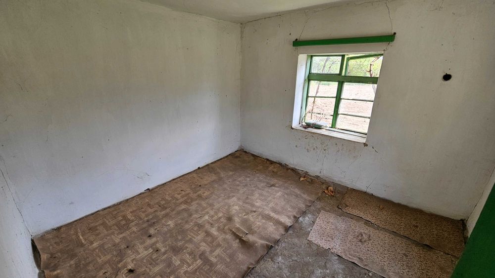 Продава се Къща в с. Садина, Област Търговище - 75 кв.м за 150 €/кв.м - Снимка #9