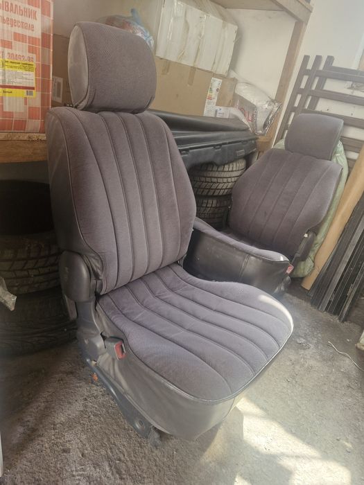 Сиденья от тойота превия