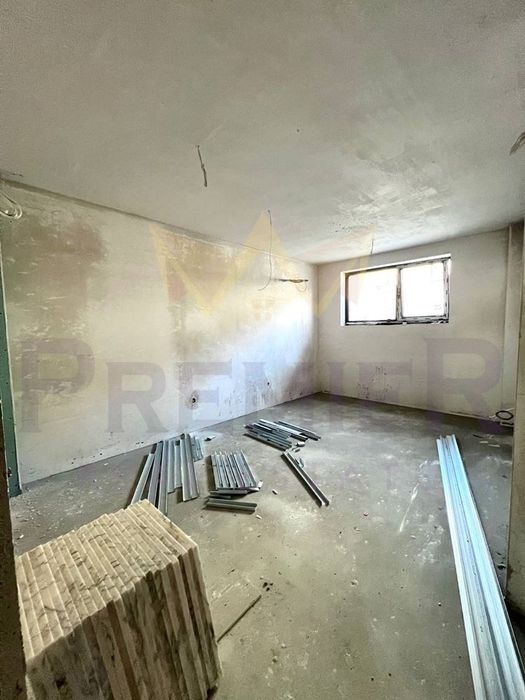 Продава се Офис в Варна, Бриз - 44 кв.м за 2000 €/кв.м - Снимка #1