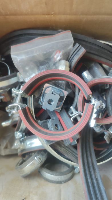 Хомуты трубные Hilti продам!!!