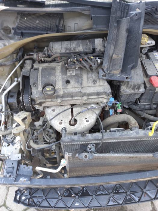 Пежо 301 продава се на части