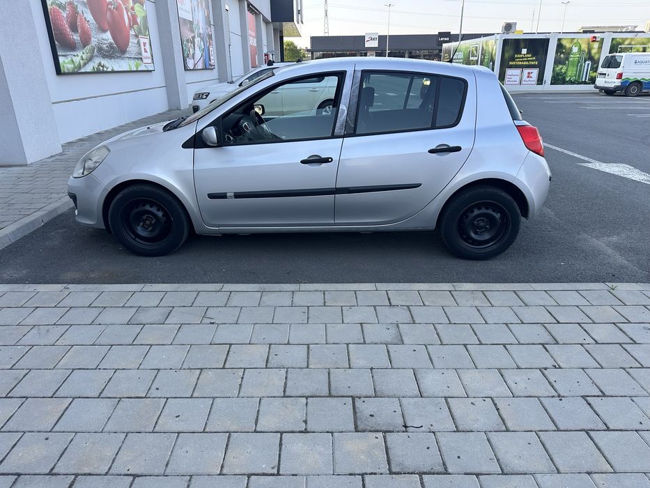 RENAULT Clio 2006 — imagine 2