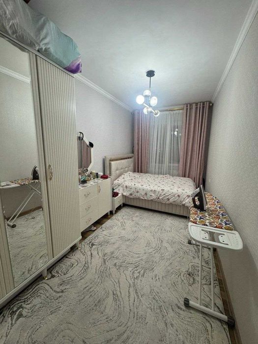 Юнусабад 8, 2в3/2/4 Вторая линия мебель+тех не торец