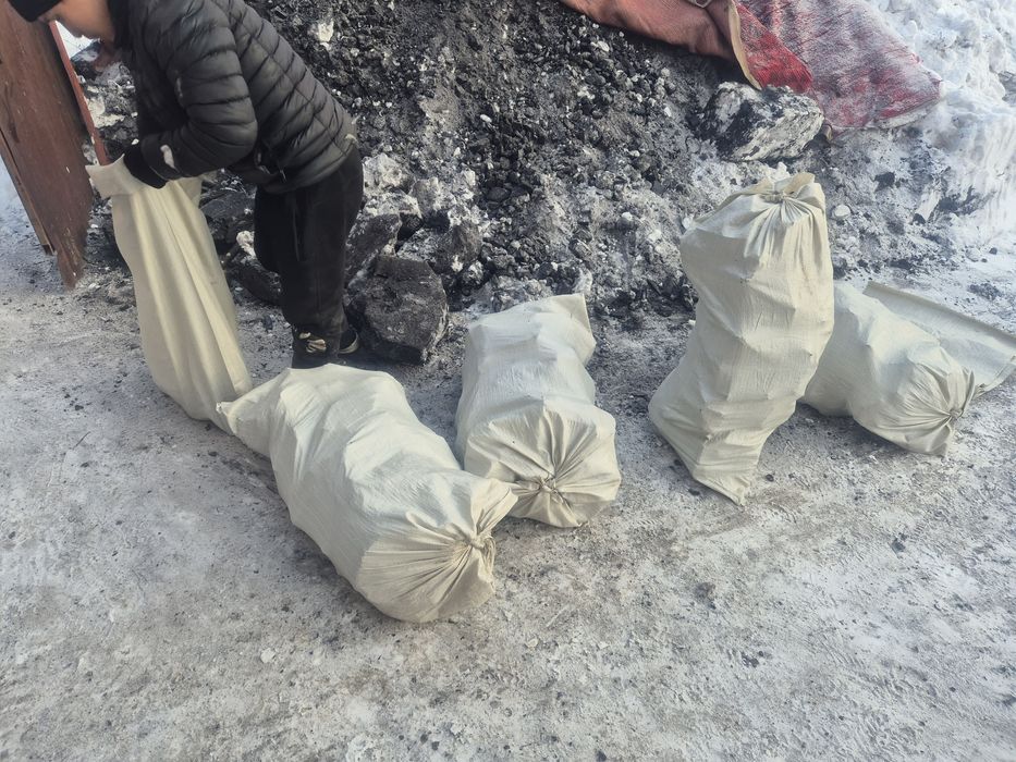 Продам Уголь в мешках