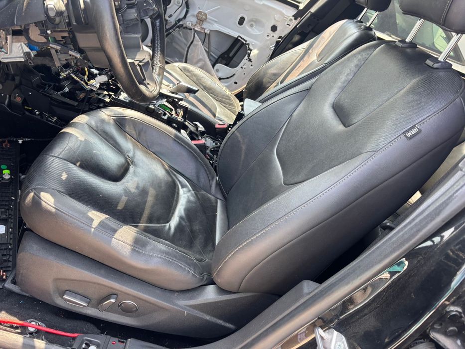 Vand scaune electrice interior piele ford momdeo mk5