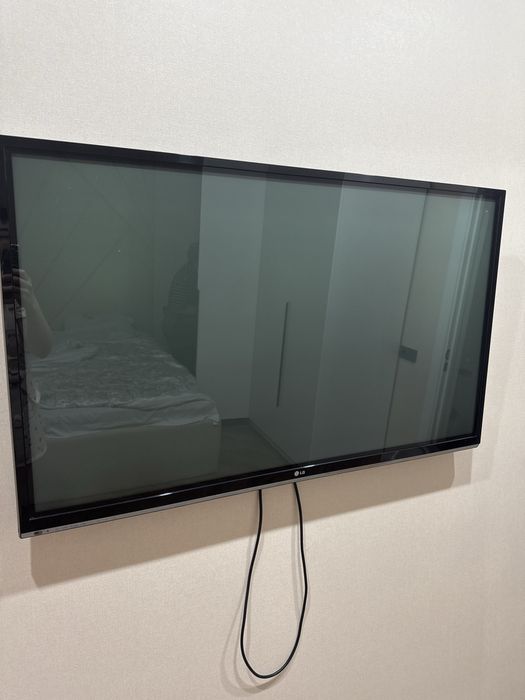 Продам телевизор